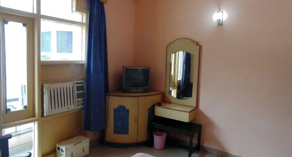Hotel New Natraj, Katra 4